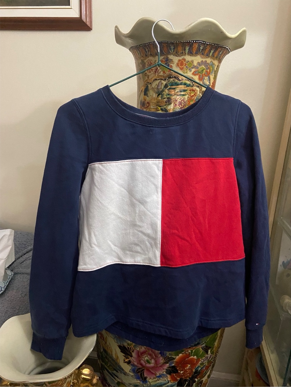 Tommy Hilfiger Classic Red & White Colorblock Pullover Crewneck Sweater Small